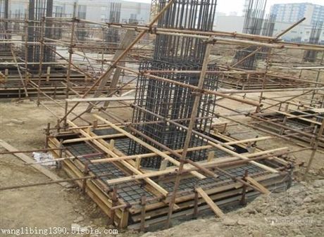 樓房地基加固(樓房地基加固是確保建筑物安全和穩(wěn)定的重要措施的重要性) 結(jié)構(gòu)工業(yè)鋼結(jié)構(gòu)設(shè)計(jì) 第2張 樓房地基加固(樓房地基加固是確保建筑物安全和穩(wěn)定的重要措施的重要性) 結(jié)構(gòu)工業(yè)鋼結(jié)構(gòu)設(shè)計(jì) 第2張