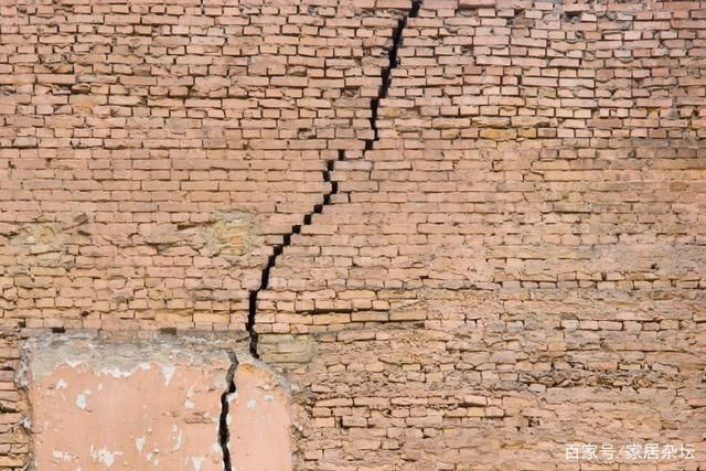 磚混結(jié)構(gòu)加固與修復(fù)工程的區(qū)別(磚混結(jié)構(gòu)加固與修復(fù)工程) 結(jié)構(gòu)機(jī)械鋼結(jié)構(gòu)設(shè)計(jì) 第5張 磚混結(jié)構(gòu)加固與修復(fù)工程的區(qū)別(磚混結(jié)構(gòu)加固與修復(fù)工程) 結(jié)構(gòu)機(jī)械鋼結(jié)構(gòu)設(shè)計(jì) 第5張