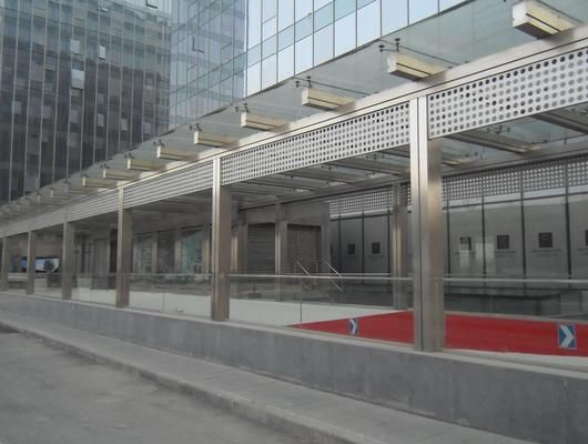 詳細(xì)閱讀:鋼結(jié)構(gòu)立體停車(chē)場(chǎng)多少一平方(鋼結(jié)構(gòu)立體停車(chē)場(chǎng)的造價(jià)受多種因素影響) 鋼結(jié)構(gòu)立體停車(chē)場(chǎng)多少一平方(鋼結(jié)構(gòu)立體停車(chē)場(chǎng)的造價(jià)受多種因素影響)