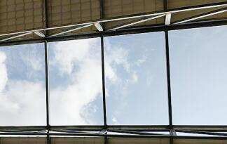 玻璃幕墻高度超過多少米需要專家論證