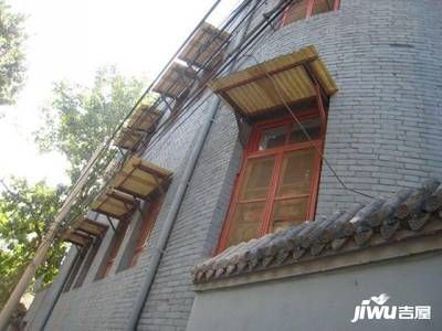 老小區(qū)拆了60平米怎么賠償濟(jì)南（在濟(jì)南，老小區(qū)的拆遷補(bǔ)償標(biāo)準(zhǔn)是怎樣的？）