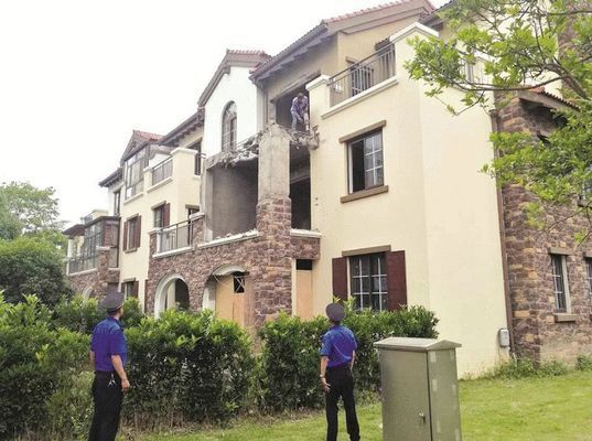 別墅擴建怎樣不算違建(別墅擴建是否屬于違建) 全國鋼結(jié)構(gòu)廠 第1張 別墅擴建怎樣不算違建(別墅擴建是否屬于違建) 全國鋼結(jié)構(gòu)廠 第1張