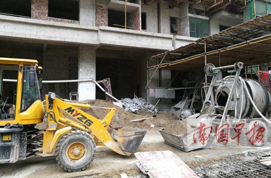 北京市禁止現(xiàn)場攪拌砂漿(北京市對于禁止現(xiàn)場攪拌砂漿有著明確的規(guī)定和執(zhí)行措施) 結(jié)構(gòu)砌體設(shè)計 第2張 北京市禁止現(xiàn)場攪拌砂漿(北京市對于禁止現(xiàn)場攪拌砂漿有著明確的規(guī)定和執(zhí)行措施) 結(jié)構(gòu)砌體設(shè)計 第2張