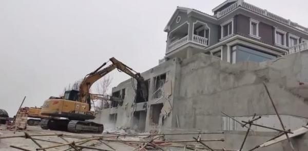 北京別墅拆除重建,進行拍賣違法嗎 建筑方案施工 第2張 北京別墅拆除重建,進行拍賣違法嗎 建筑方案施工 第2張