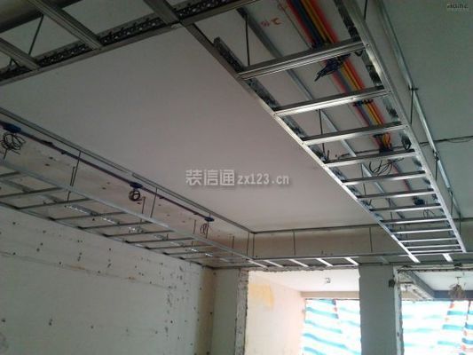 冷庫板圖紙?jiān)趺纯矗ɡ鋷彀鍒D紙上通常包含哪些關(guān)鍵信息,如何根據(jù)冷庫用途和大小選擇）