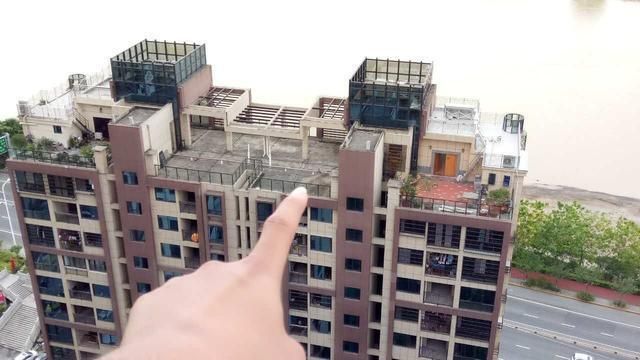 新疆 雕（新疆有哪些著名的旅游景點,新疆的美食有哪些）