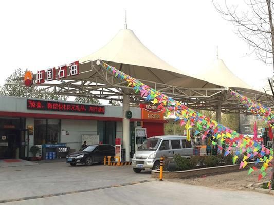 加油站罩棚材質(zhì)有哪些 結(jié)構(gòu)地下室設(shè)計(jì) 第3張