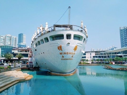 鋼結(jié)構(gòu)改造工程(明華輪鋼結(jié)構(gòu)改造工程) 裝飾幕墻設(shè)計 第2張 鋼結(jié)構(gòu)改造工程(明華輪鋼結(jié)構(gòu)改造工程) 裝飾幕墻設(shè)計 第2張