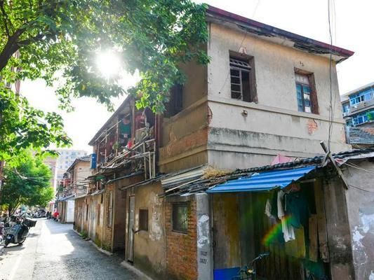 北京別墅加建拆除新規(guī)定解讀視頻(北京別墅加建和拆除新規(guī)定出臺) 鋼結(jié)構(gòu)異形設(shè)計 第4張 北京別墅加建拆除新規(guī)定解讀視頻(北京別墅加建和拆除新規(guī)定出臺) 鋼結(jié)構(gòu)異形設(shè)計 第4張