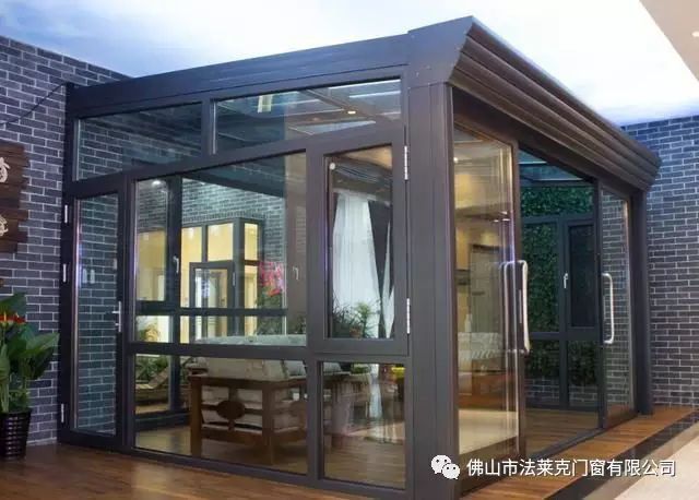 鋼結構玻璃建筑市場 結構工業(yè)鋼結構設計 第3張 鋼結構玻璃建筑市場 結構工業(yè)鋼結構設計 第3張