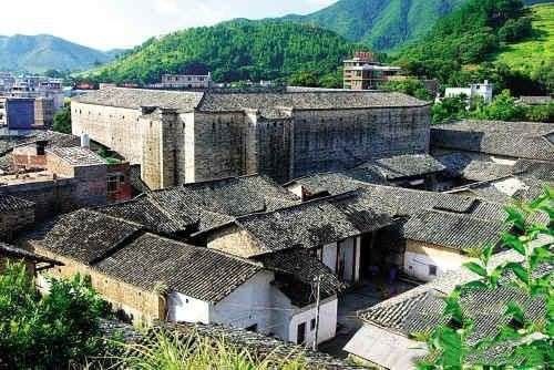 磚墻加固措施有哪些 鋼結(jié)構(gòu)鋼結(jié)構(gòu)停車場施工 第5張