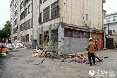 承重墻加固方法需要住建部門審批嗎（承重墻加固方法在哪些情況下需要經(jīng)過審批） 鋼結(jié)構(gòu)桁架施工 第4張