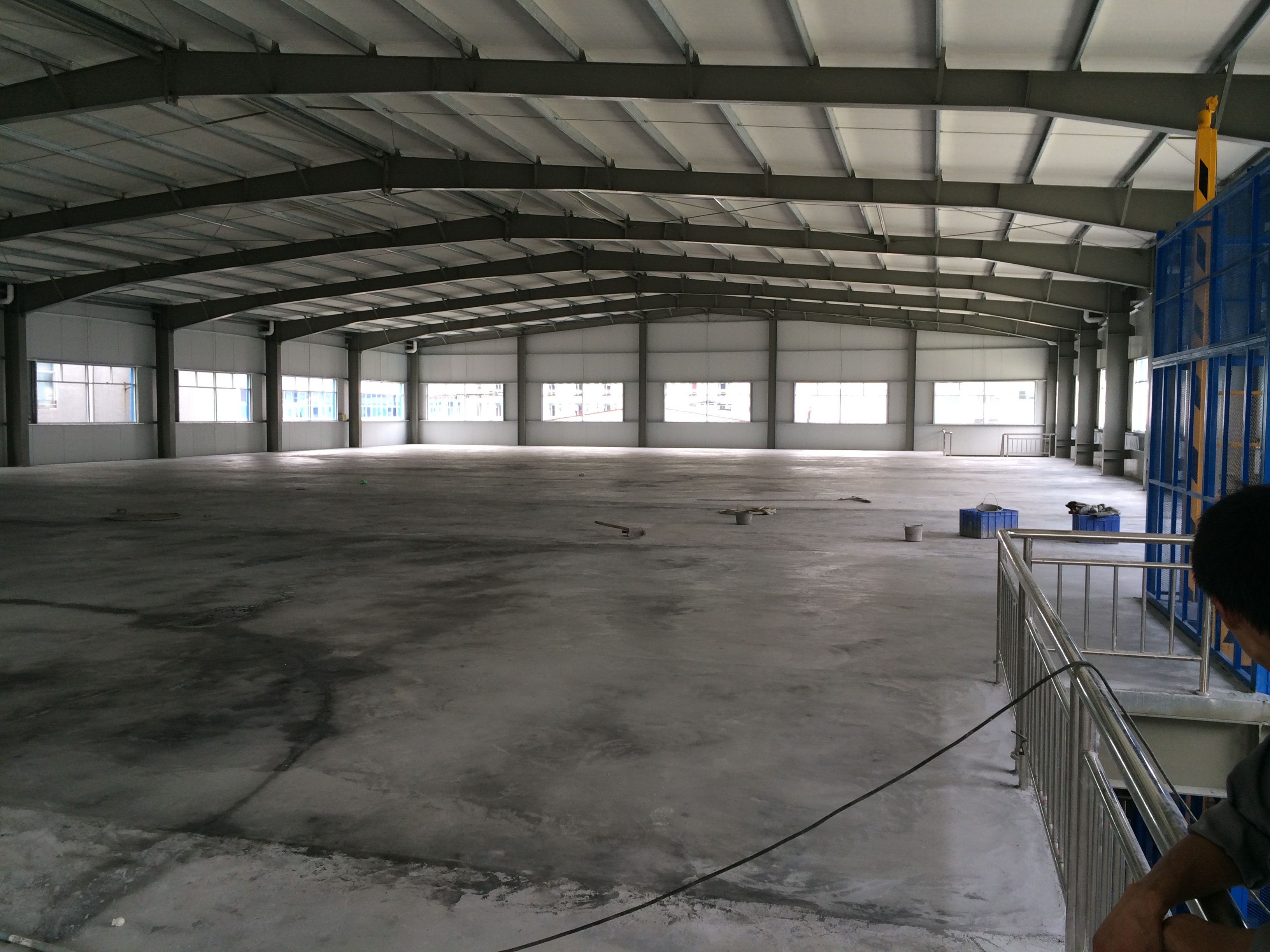 鋼結構廠房裝修（鋼結構廠房裝修材料環(huán)保標準是什么鋼結構廠房裝修后的維護要點） 建筑效果圖設計 第4張