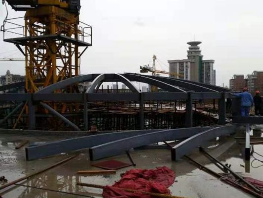 鋼結(jié)構(gòu)車間哪家好(鋼結(jié)構(gòu)車間價格對比鋼結(jié)構(gòu)車間價格對比) 結(jié)構(gòu)砌體設計 第2張 鋼結(jié)構(gòu)車間哪家好(鋼結(jié)構(gòu)車間價格對比鋼結(jié)構(gòu)車間價格對比) 結(jié)構(gòu)砌體設計 第2張