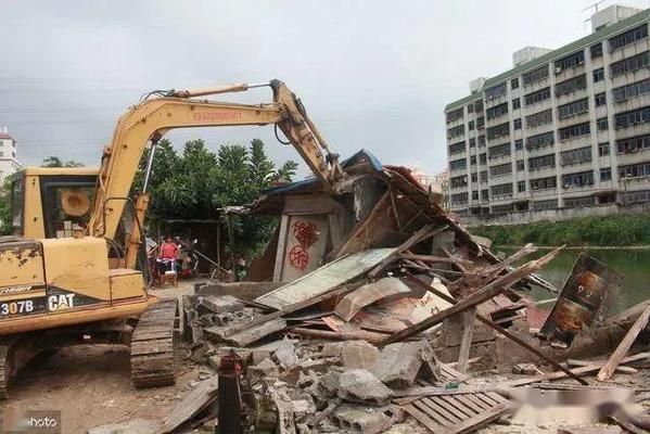 2020年北京違建別墅拆除政策 鋼結(jié)構(gòu)玻璃棧道設(shè)計(jì) 第4張 2020年北京違建別墅拆除政策 鋼結(jié)構(gòu)玻璃棧道設(shè)計(jì) 第4張