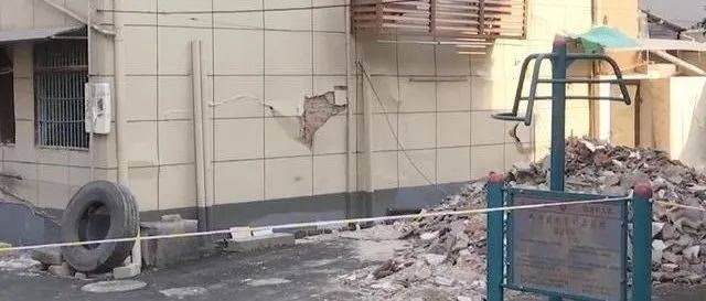 人防標識標牌安裝位置圖（人防標識標牌安裝位置圖應(yīng)包含哪些關(guān)鍵信息） 北京鋼結(jié)構(gòu)設(shè)計問答