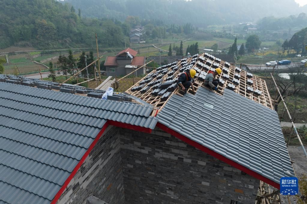 瓦房加固加高(農(nóng)村自建房加固加高技巧) 結(jié)構(gòu)工業(yè)鋼結(jié)構(gòu)施工 第3張 瓦房加固加高(農(nóng)村自建房加固加高技巧) 結(jié)構(gòu)工業(yè)鋼結(jié)構(gòu)施工 第3張