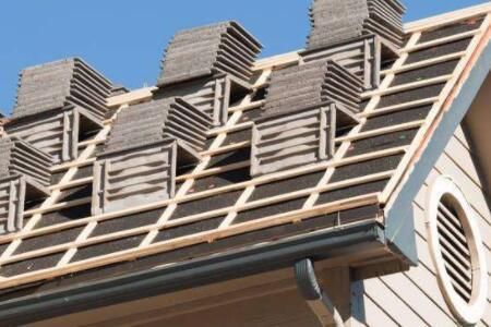 房屋加頂用什么材料做的(不銹鋼板屋頂?shù)木S護(hù)成本分析) 鋼結(jié)構(gòu)鋼結(jié)構(gòu)停車場施工 第3張 房屋加頂用什么材料做的(不銹鋼板屋頂?shù)木S護(hù)成本分析) 鋼結(jié)構(gòu)鋼結(jié)構(gòu)停車場施工 第3張