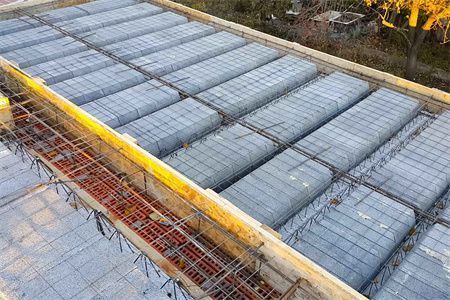 躍層現(xiàn)澆混凝土與鋼結(jié)構(gòu)哪個(gè)好一點(diǎn)(躍層現(xiàn)澆混凝土與鋼結(jié)構(gòu)哪個(gè)好一點(diǎn)) 鋼結(jié)構(gòu)網(wǎng)架施工 躍層現(xiàn)澆混凝土與鋼結(jié)構(gòu)哪個(gè)好一點(diǎn)(躍層現(xiàn)澆混凝土與鋼結(jié)構(gòu)哪個(gè)好一點(diǎn)) 鋼結(jié)構(gòu)網(wǎng)架施工