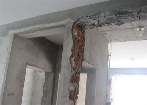 是否是承重墻怎么鑒定（承重墻拆除后的法律后果）