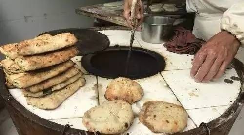 鑒定機(jī)構(gòu)說拆承重墻沒問題是真的嗎(鑒定機(jī)構(gòu)關(guān)于承重墻拆除的意見需要經(jīng)過仔細(xì)審查和驗(yàn)證) 建筑方案施工 第2張 鑒定機(jī)構(gòu)說拆承重墻沒問題是真的嗎(鑒定機(jī)構(gòu)關(guān)于承重墻拆除的意見需要經(jīng)過仔細(xì)審查和驗(yàn)證) 建筑方案施工 第2張