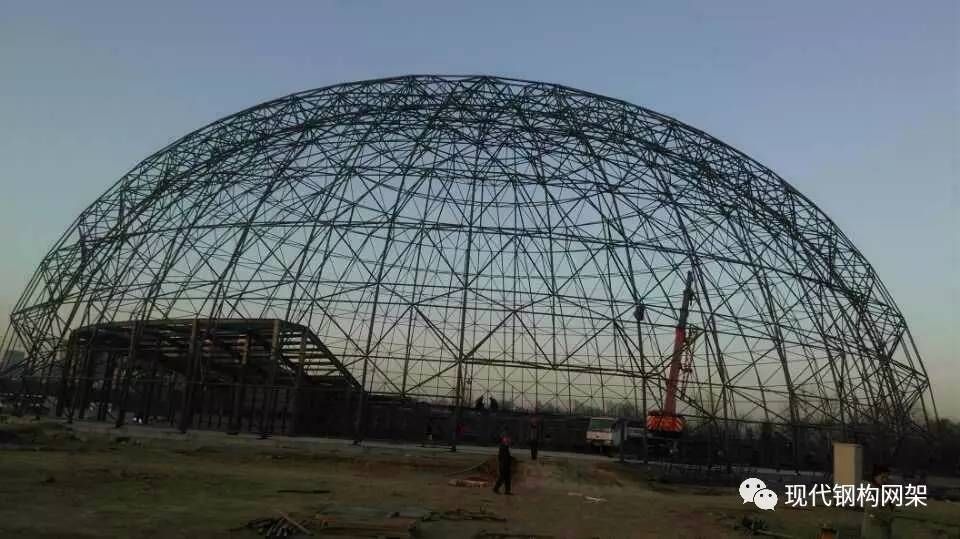 網(wǎng)架結(jié)構(gòu)施工方法研究 結(jié)構(gòu)機(jī)械鋼結(jié)構(gòu)施工 第4張 網(wǎng)架結(jié)構(gòu)施工方法研究 結(jié)構(gòu)機(jī)械鋼結(jié)構(gòu)施工 第4張