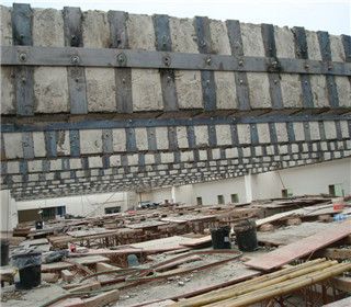 梁底粘鋼加固示意圖 鋼結(jié)構(gòu)網(wǎng)架設(shè)計 第4張 梁底粘鋼加固示意圖 鋼結(jié)構(gòu)網(wǎng)架設(shè)計 第4張