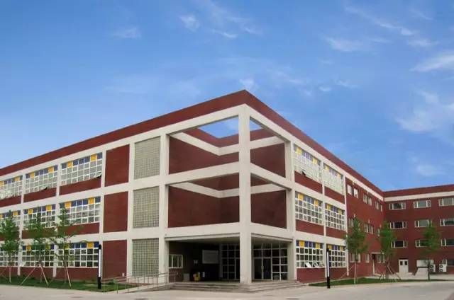 鋼架和網(wǎng)架區(qū)別 鋼結(jié)構(gòu)框架施工 第3張 鋼架和網(wǎng)架區(qū)別 鋼結(jié)構(gòu)框架施工 第3張