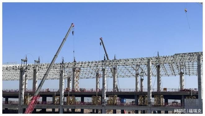 網(wǎng)架施工單位是什么（網(wǎng)架施工單位是指專業(yè)從事網(wǎng)架結(jié)構(gòu)設(shè)計(jì)、制造和安裝的企業(yè)） 建筑消防設(shè)計(jì) 第2張