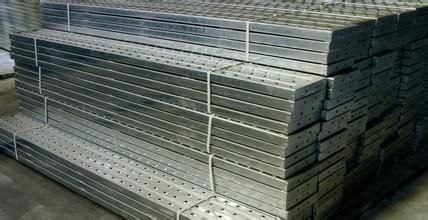 鋼跳板多少錢一塊圖片及價格(30-100元一片鋼跳板價格走勢) 北京網(wǎng)架設(shè)計 第4張 鋼跳板多少錢一塊圖片及價格(30-100元一片鋼跳板價格走勢) 北京網(wǎng)架設(shè)計 第4張