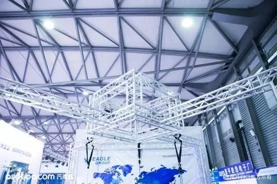 桁架模式（大跨度鋼管輕質(zhì)混凝土桁架結構與實腹梁比較優(yōu)勢） 裝飾幕墻施工 第2張