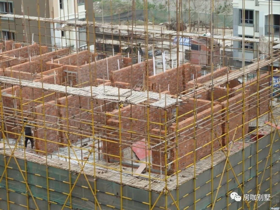 多層砌體承重結(jié)構(gòu)設(shè)置圈梁時(多層砌體承重結(jié)構(gòu)設(shè)置圈梁) 結(jié)構(gòu)污水處理池施工 第4張 多層砌體承重結(jié)構(gòu)設(shè)置圈梁時(多層砌體承重結(jié)構(gòu)設(shè)置圈梁) 結(jié)構(gòu)污水處理池施工 第4張