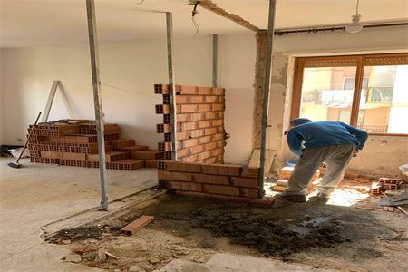 網(wǎng)架安裝施工安全要點(diǎn)有哪些要求（網(wǎng)架安裝施工前有哪些安全準(zhǔn)備措施確保工人的安全性） 北京鋼結(jié)構(gòu)設(shè)計(jì)問答