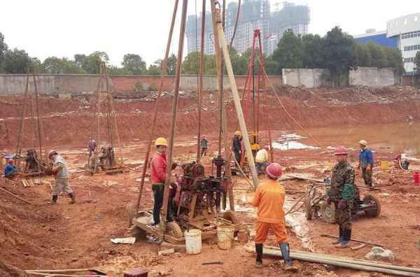 宿舍樓屋面防水采用什么方法（如何評估宿舍樓屋面防水工程的質(zhì)量和效果？）