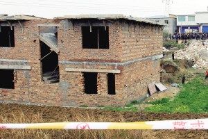 混磚房承重墻能拆嗎圖片(磚混結(jié)構(gòu)房屋安全檢測(cè)標(biāo)準(zhǔn),承重墻厚度測(cè)量工具介紹) 鋼結(jié)構(gòu)鋼結(jié)構(gòu)停車場(chǎng)設(shè)計(jì) 第3張 混磚房承重墻能拆嗎圖片(磚混結(jié)構(gòu)房屋安全檢測(cè)標(biāo)準(zhǔn),承重墻厚度測(cè)量工具介紹) 鋼結(jié)構(gòu)鋼結(jié)構(gòu)停車場(chǎng)設(shè)計(jì) 第3張