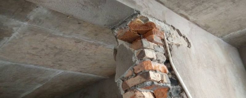 磚混結(jié)構(gòu)能砸墻嗎(磚混結(jié)構(gòu)的房屋在裝修時可以砸墻嗎磚混結(jié)構(gòu)墻體改造流程) 建筑施工圖設(shè)計 第1張 磚混結(jié)構(gòu)能砸墻嗎(磚混結(jié)構(gòu)的房屋在裝修時可以砸墻嗎磚混結(jié)構(gòu)墻體改造流程) 建筑施工圖設(shè)計 第1張