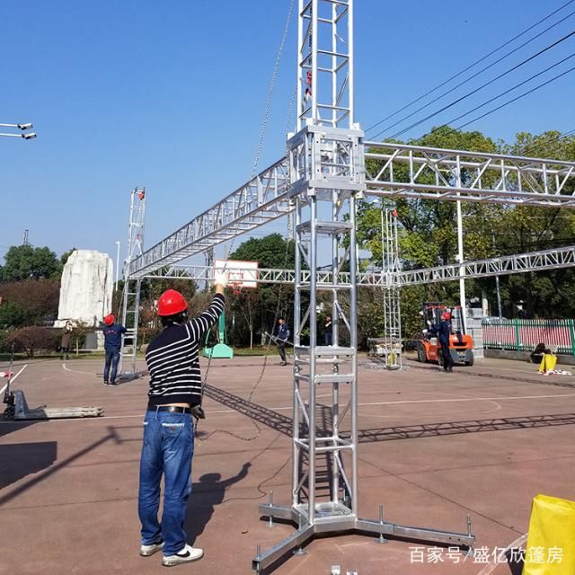 桁架安裝方法圖片及價格 鋼結(jié)構(gòu)鋼結(jié)構(gòu)螺旋樓梯施工 第3張