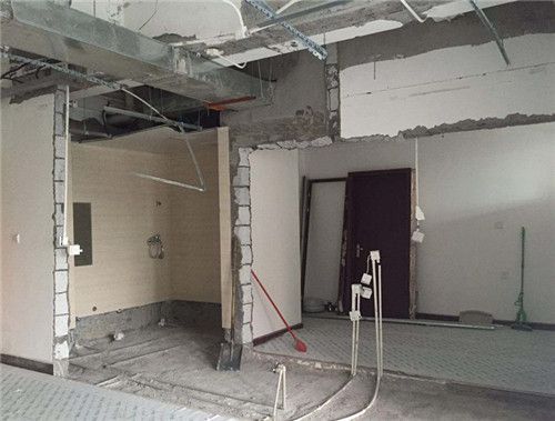 磚混結(jié)構(gòu)有梁可以拆墻嗎(如何安全拆除磚混結(jié)構(gòu)非承重墻) 結(jié)構(gòu)地下室施工 第4張 磚混結(jié)構(gòu)有梁可以拆墻嗎(如何安全拆除磚混結(jié)構(gòu)非承重墻) 結(jié)構(gòu)地下室施工 第4張