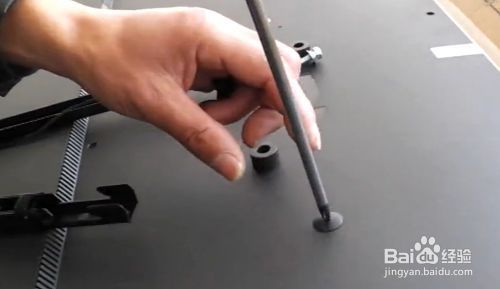 電視機(jī)支架安裝步驟（電視支架安裝后調(diào)試技巧，） 鋼結(jié)構(gòu)玻璃棧道設(shè)計 第2張