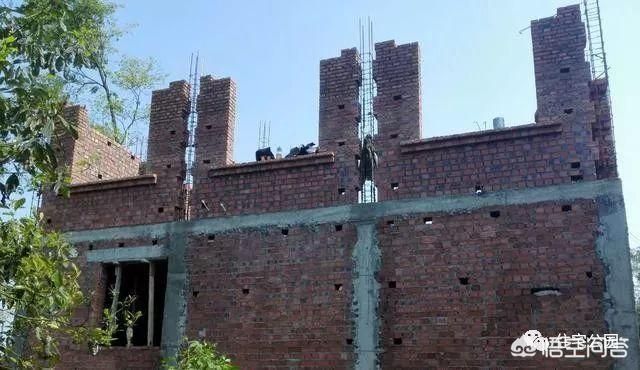 磚混房子和框架房建成出售價格差別(磚混房子和框架房在建成后的出售價格上可能會有所不同) 鋼結(jié)構(gòu)網(wǎng)架設(shè)計 第1張 磚混房子和框架房建成出售價格差別(磚混房子和框架房在建成后的出售價格上可能會有所不同) 鋼結(jié)構(gòu)網(wǎng)架設(shè)計 第1張