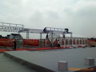 舞臺桁架安裝方法圖解大全 結(jié)構(gòu)砌體施工 第2張 舞臺桁架安裝方法圖解大全 結(jié)構(gòu)砌體施工 第2張