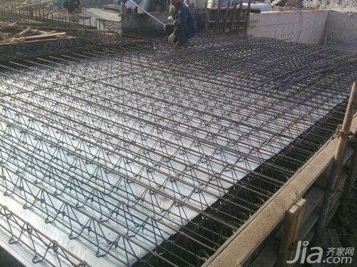 桁架如何固定在鋼筋上視頻(鋼筋桁架固定方法) 結構地下室施工 第3張 桁架如何固定在鋼筋上視頻(鋼筋桁架固定方法) 結構地下室施工 第3張