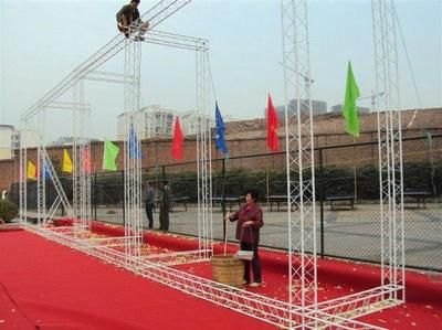 舞臺桁架安裝完整視頻教程 建筑方案設計 第4張 舞臺桁架安裝完整視頻教程 建筑方案設計 第4張