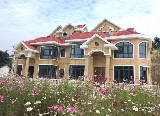 雙坡屋頂結(jié)構(gòu)施工圖（雙坡屋頂結(jié)構(gòu)施工圖雙坡屋頂設(shè)計(jì)要點(diǎn)）