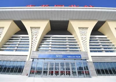 桁架長(zhǎng)什么樣子圖片 鋼結(jié)構(gòu)網(wǎng)架施工 第4張 桁架長(zhǎng)什么樣子圖片 鋼結(jié)構(gòu)網(wǎng)架施工 第4張