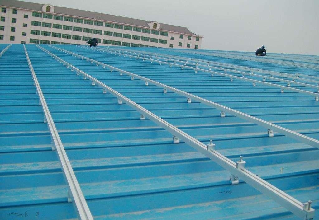 屋頂光伏施工安全防護裝置有哪些(屋頂光伏施工安全防護裝置) 結構工業(yè)鋼結構設計 第2張 屋頂光伏施工安全防護裝置有哪些(屋頂光伏施工安全防護裝置) 結構工業(yè)鋼結構設計 第2張