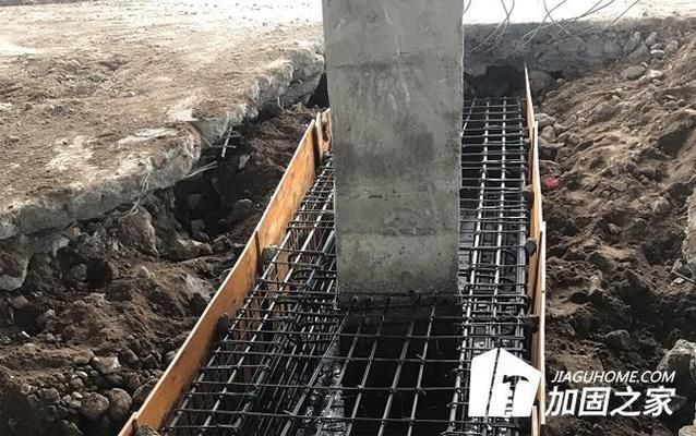 地基下沉加固要多少錢一米(地基下沉加固的費用受多種因素影響) 結(jié)構(gòu)橋梁鋼結(jié)構(gòu)設(shè)計 第2張 地基下沉加固要多少錢一米(地基下沉加固的費用受多種因素影響) 結(jié)構(gòu)橋梁鋼結(jié)構(gòu)設(shè)計 第2張