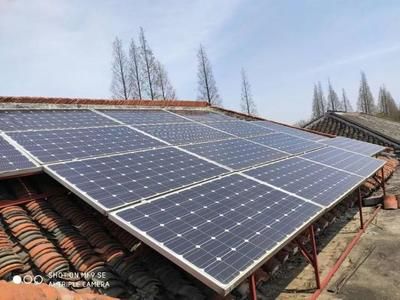 農(nóng)村屋頂裝光伏發(fā)電對人有害嗎 裝飾工裝施工 第1張 農(nóng)村屋頂裝光伏發(fā)電對人有害嗎 裝飾工裝施工 第1張