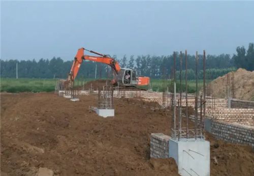 地基下沉正常多少公分厚度（地基下沉在10mm以上屬于正常范圍，不同地質(zhì)地基下沉對建筑影響評估） 結(jié)構(gòu)工業(yè)鋼結(jié)構(gòu)設計 第3張