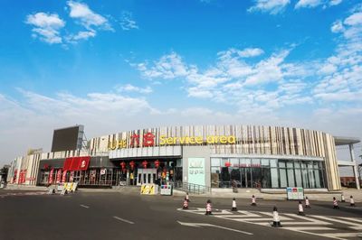 加油站屬于商業(yè)建筑嗎（加油站的站房屬于商業(yè)建筑嗎？） 鋼結(jié)構(gòu)網(wǎng)架施工 第1張